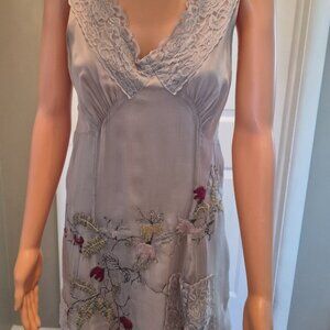Rangoon Silk (100%) Slip style Dress w/ embroidered flowers & lace.  Medium